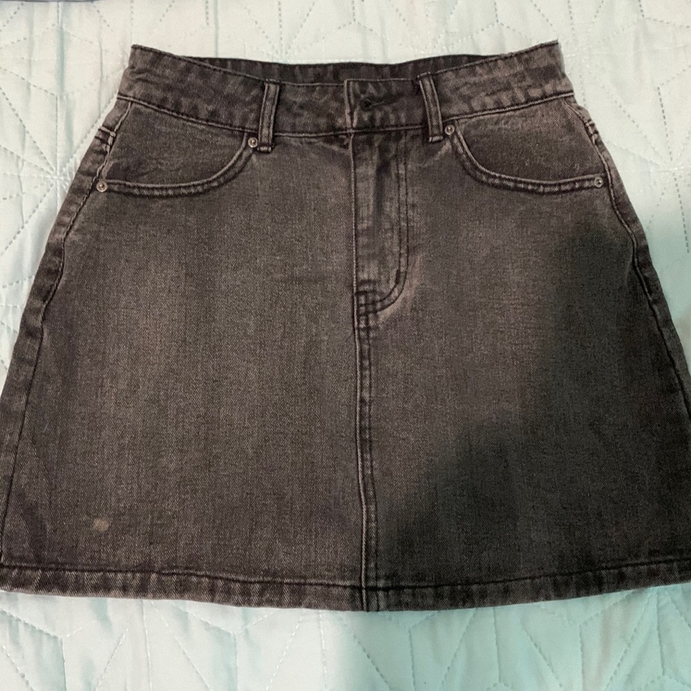 Forever 21 , black denim skirt .